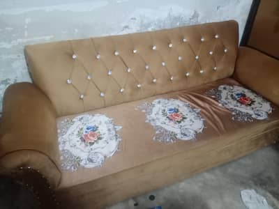 bed darsing side table mirror sofa