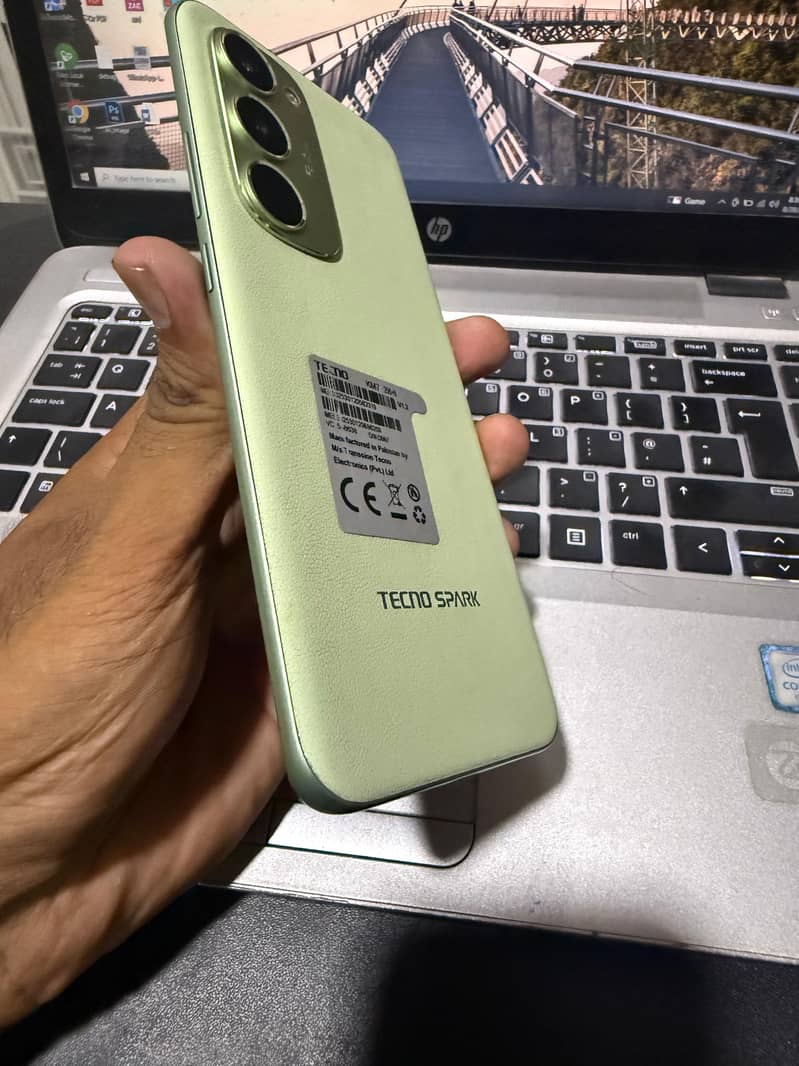 Tecno Spark 40pro Plus 1