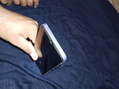Vivo Y17