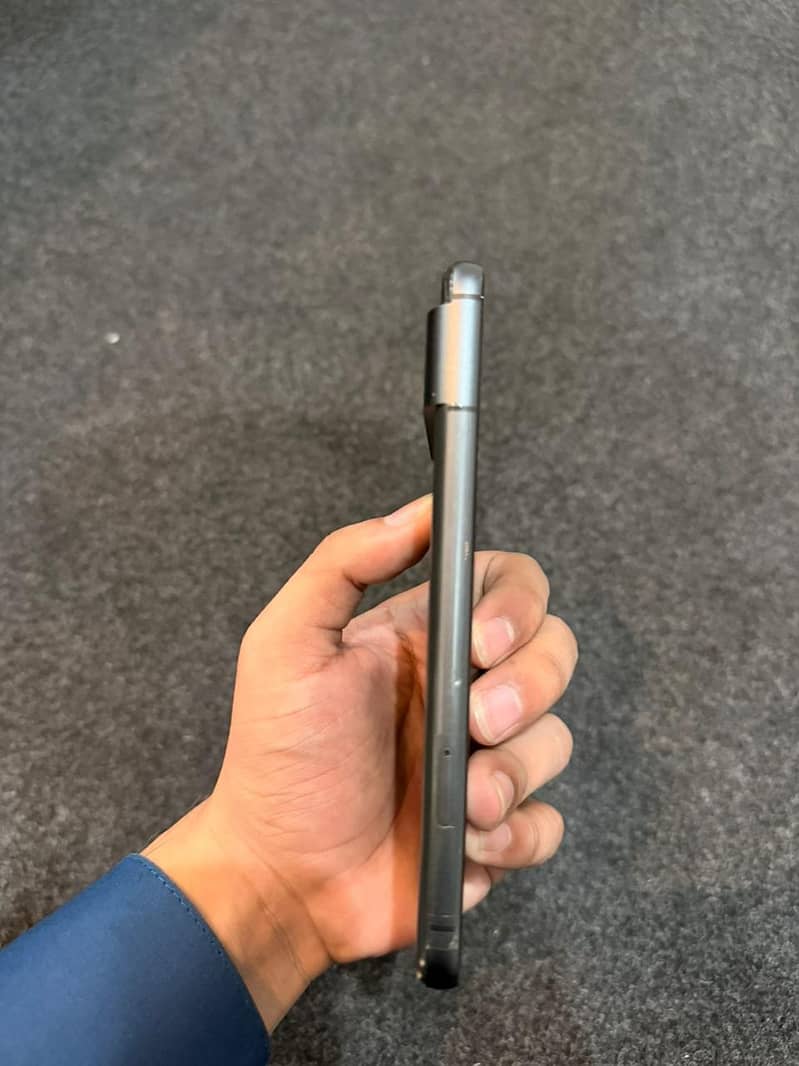Google Pixel 8 5