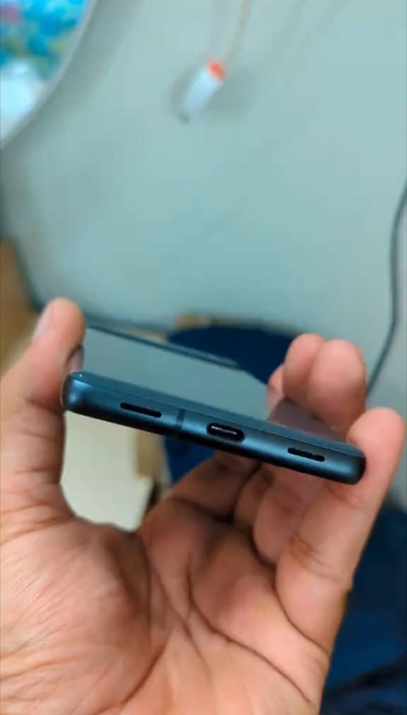 Google Pixel 7a 2