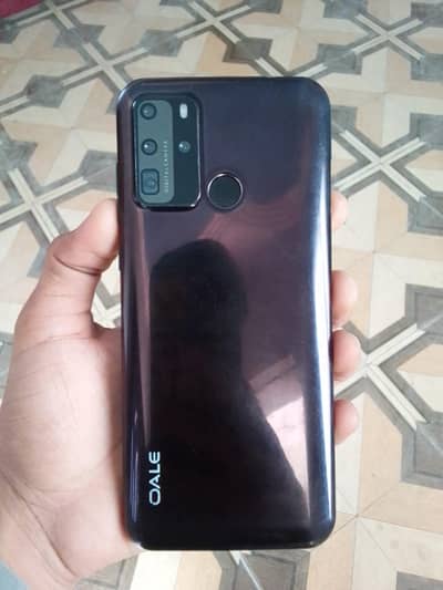 Oale 16gb storage non PTA uper side se touch work nhi krta pics dekhen