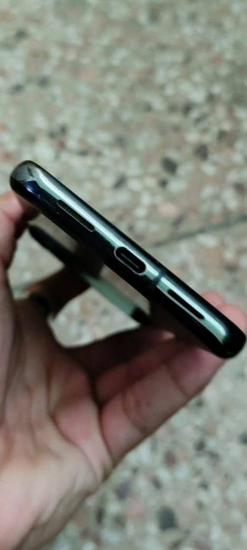Google Pixel 8 Pro 3