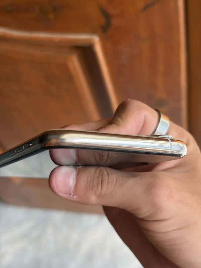 Apple iPhone 11 Pro Dual sim Offical PTA Approved 3