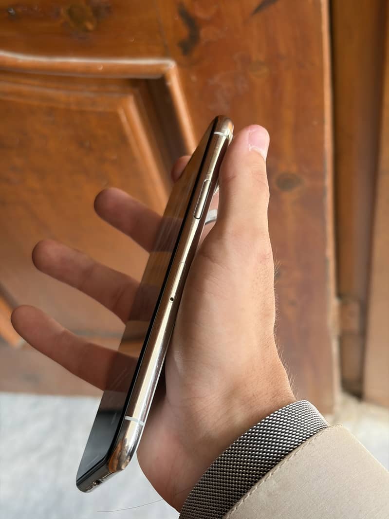Apple iPhone 11 Pro Dual sim Offical PTA Approved 6