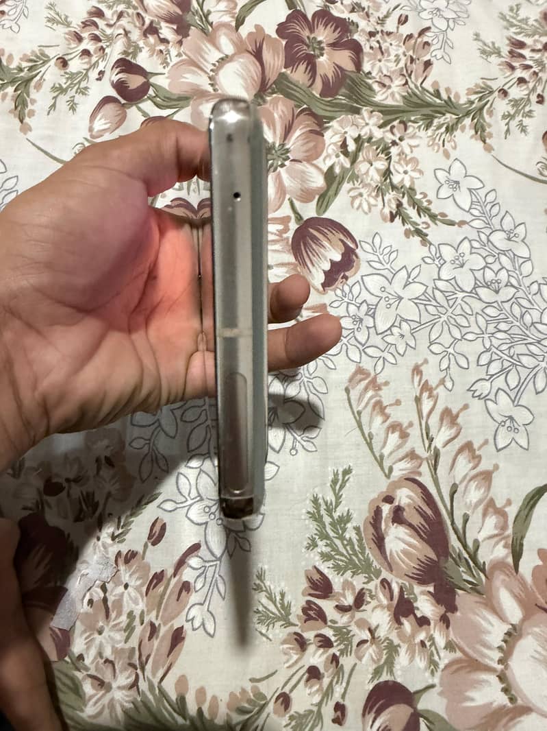 Google Pixel 7 Pro 8
