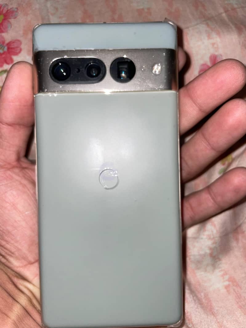 Google Pixel 7 Pro 10