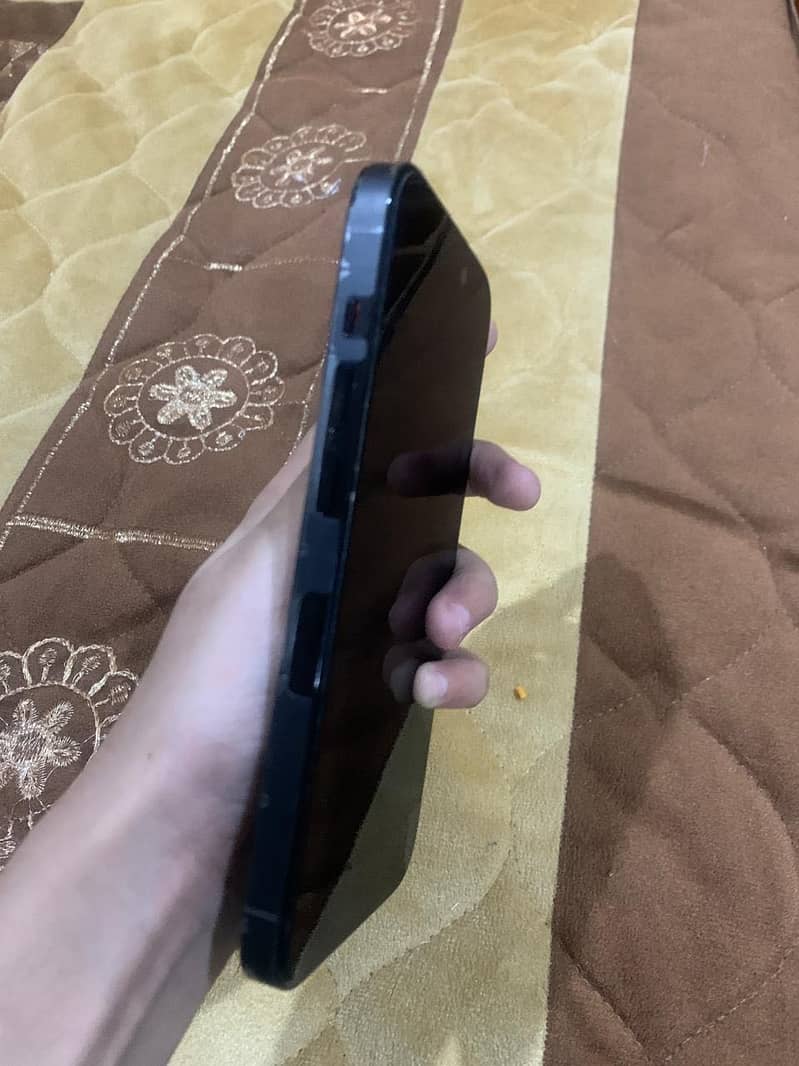 Iphone 14 pro 3