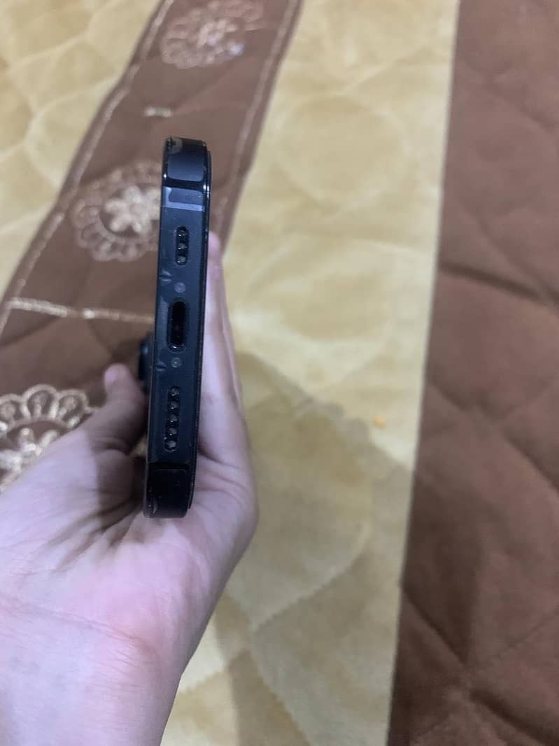 Iphone 14 pro 4