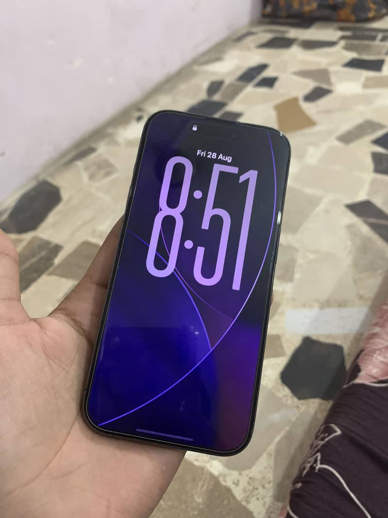 Apple iPhone 15 Pro 1