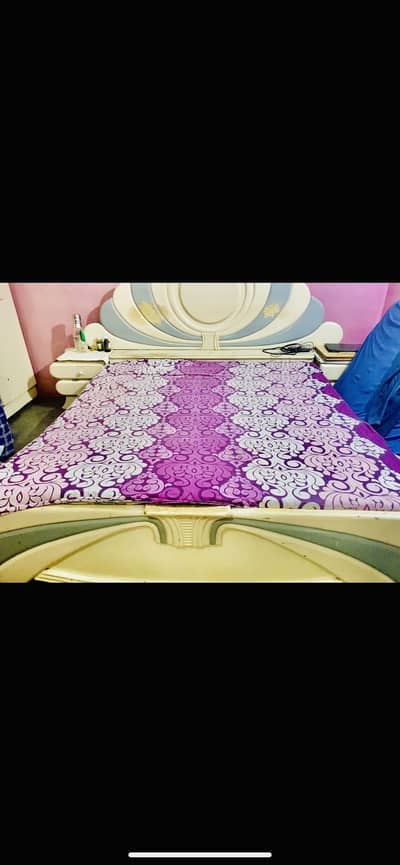 Molty King Size Bed with no mattress - uesd - good condition