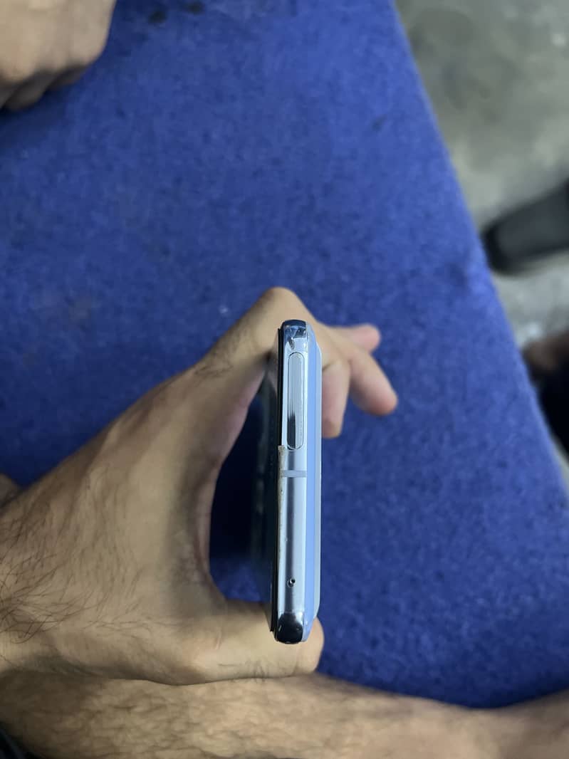 Google Pixel 8 Pro 9