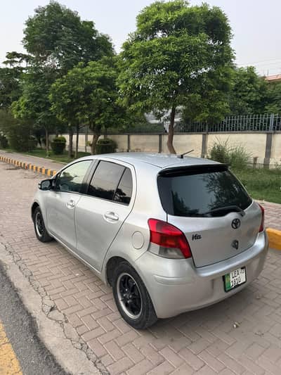Toyota Vitz 2013