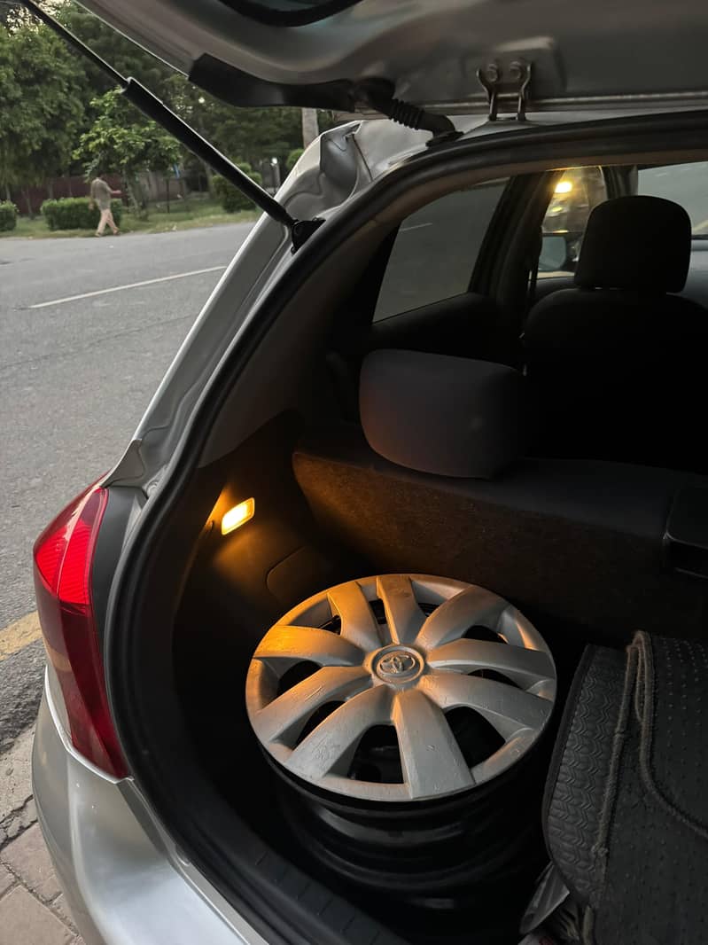 Toyota Vitz 2013 14