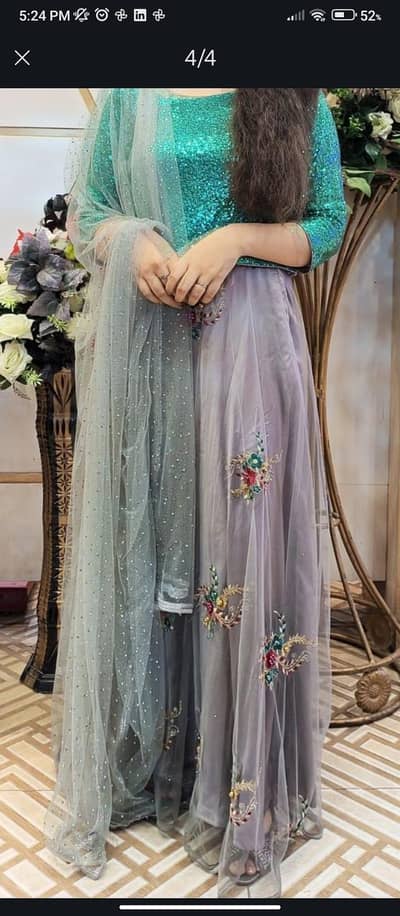 mehndi wear