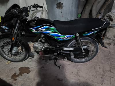 Honda CD 70 Dream 2025