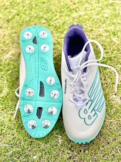 New balance shoes uk imported