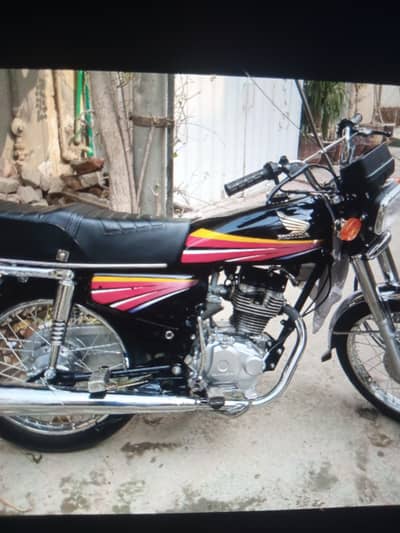 Honda,125 black lover