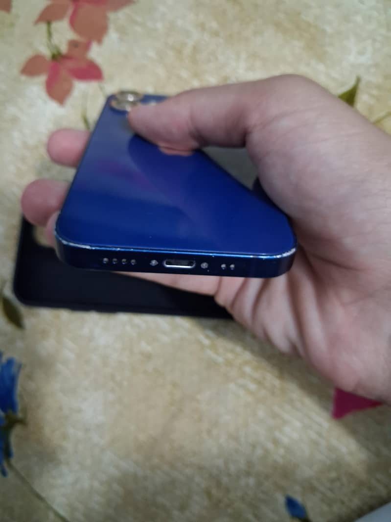 Apple iPhone 12 mini 2