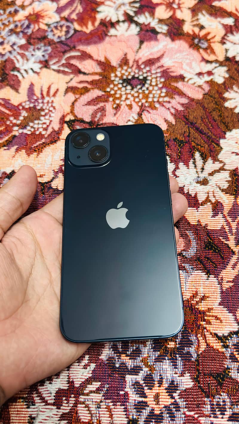Apple iPhone 13 3