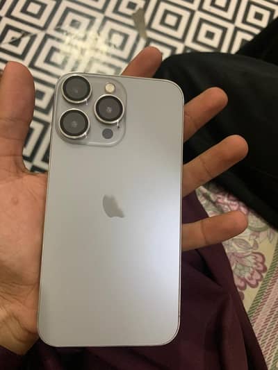 Apple iPhone XR