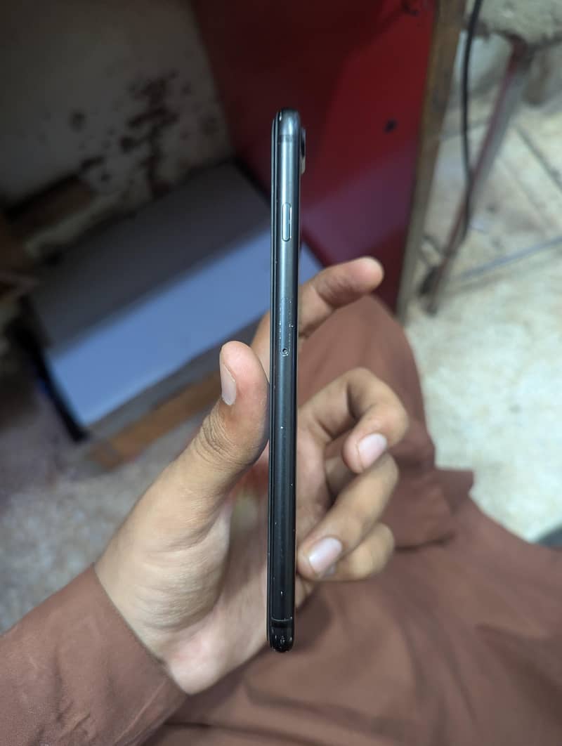 Apple iPhone 7 Plus 1