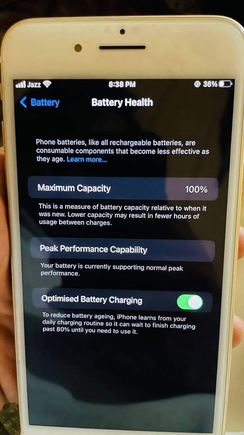 Apple iPhone 7 Plus 6