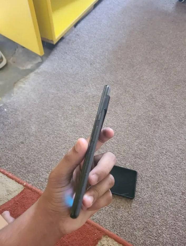 Google pixel 6 pro 2