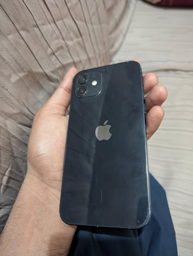 Apple iPhone 12 0