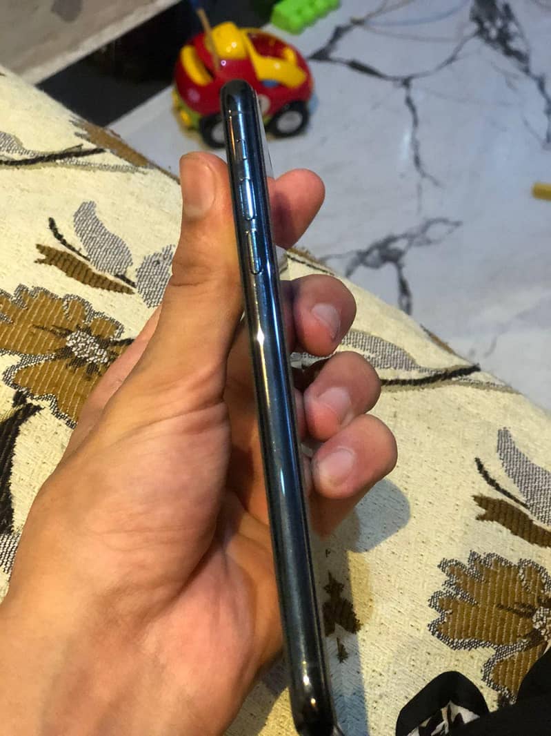 11 pro max 2