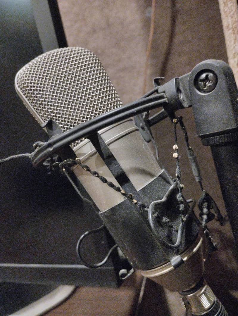 Mic B1 1