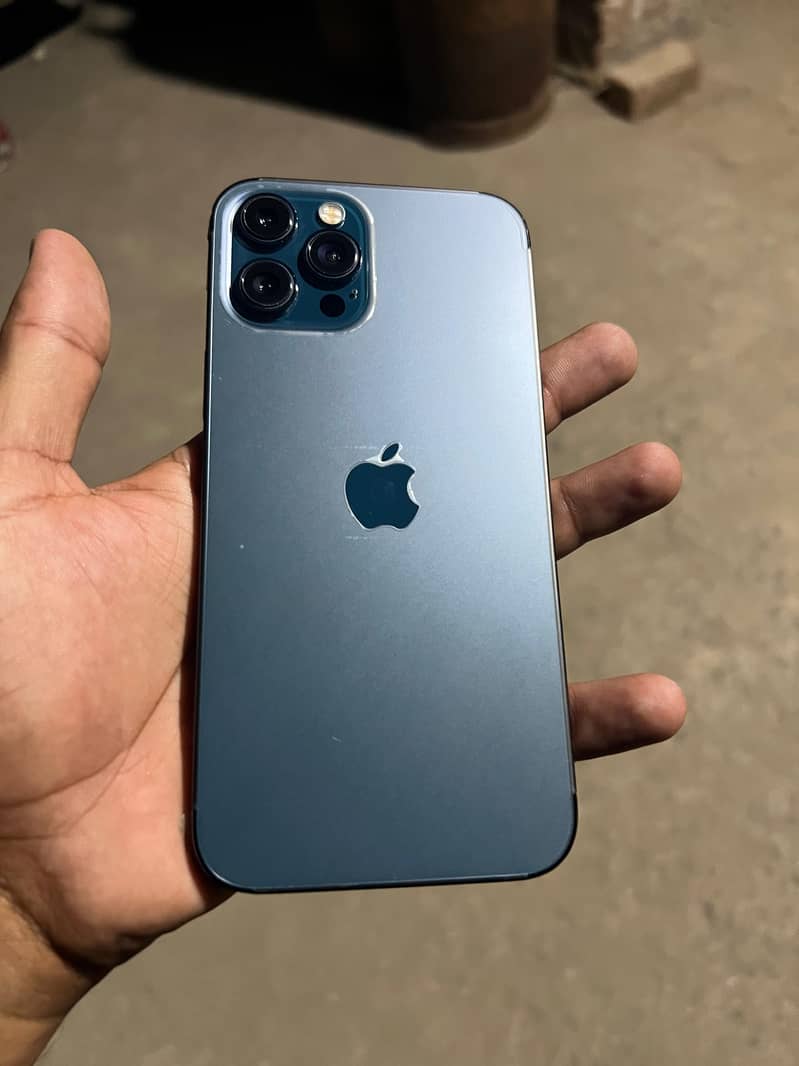 Apple iPhone 12 Pro Max 1