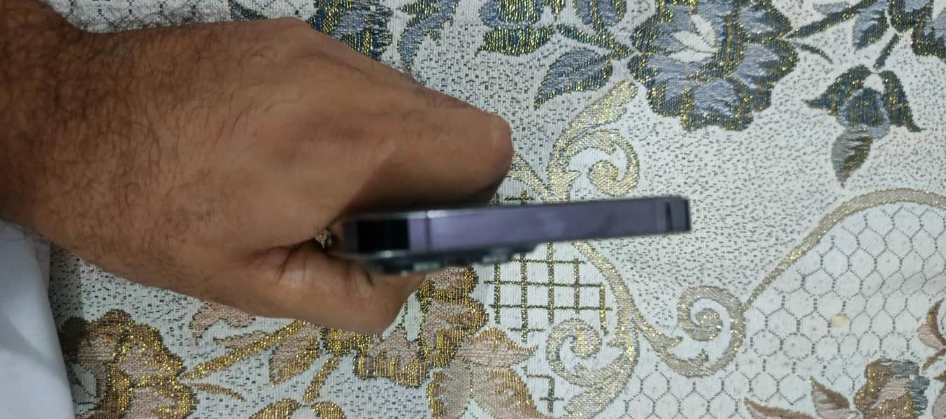 iphone 14 Pro Max 5