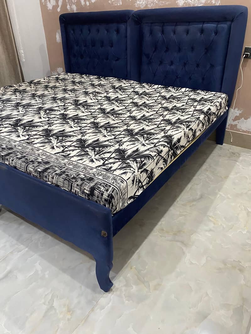 Single Bed pair solid sheesham based Navy blue Poshish set 0