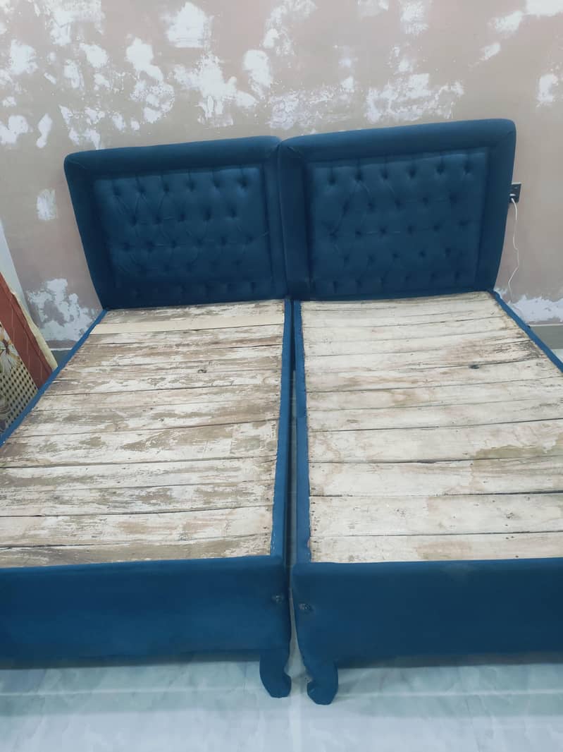 Single Bed pair solid sheesham based Navy blue Poshish set 11