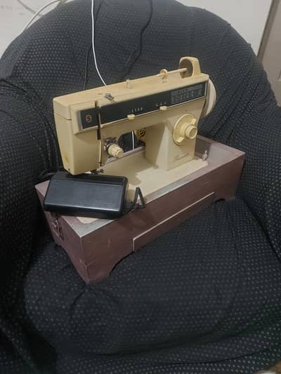 Electric sewing machine Japanese working 100%