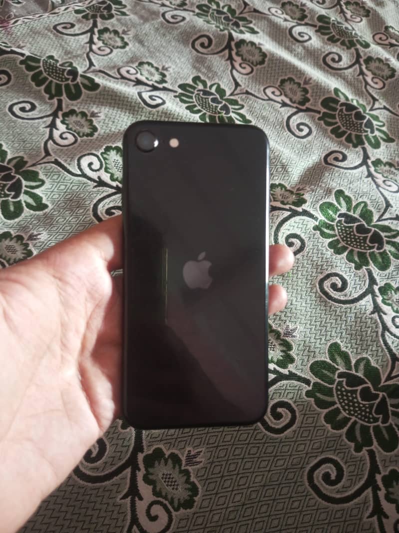 Apple iPhone SE 0