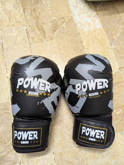MMA EQUIPMENTS