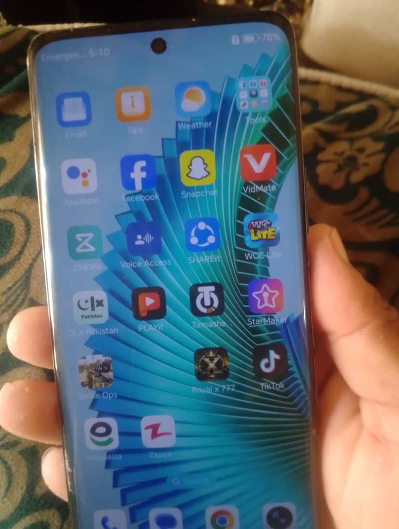 Honor Magic6 Lite 1