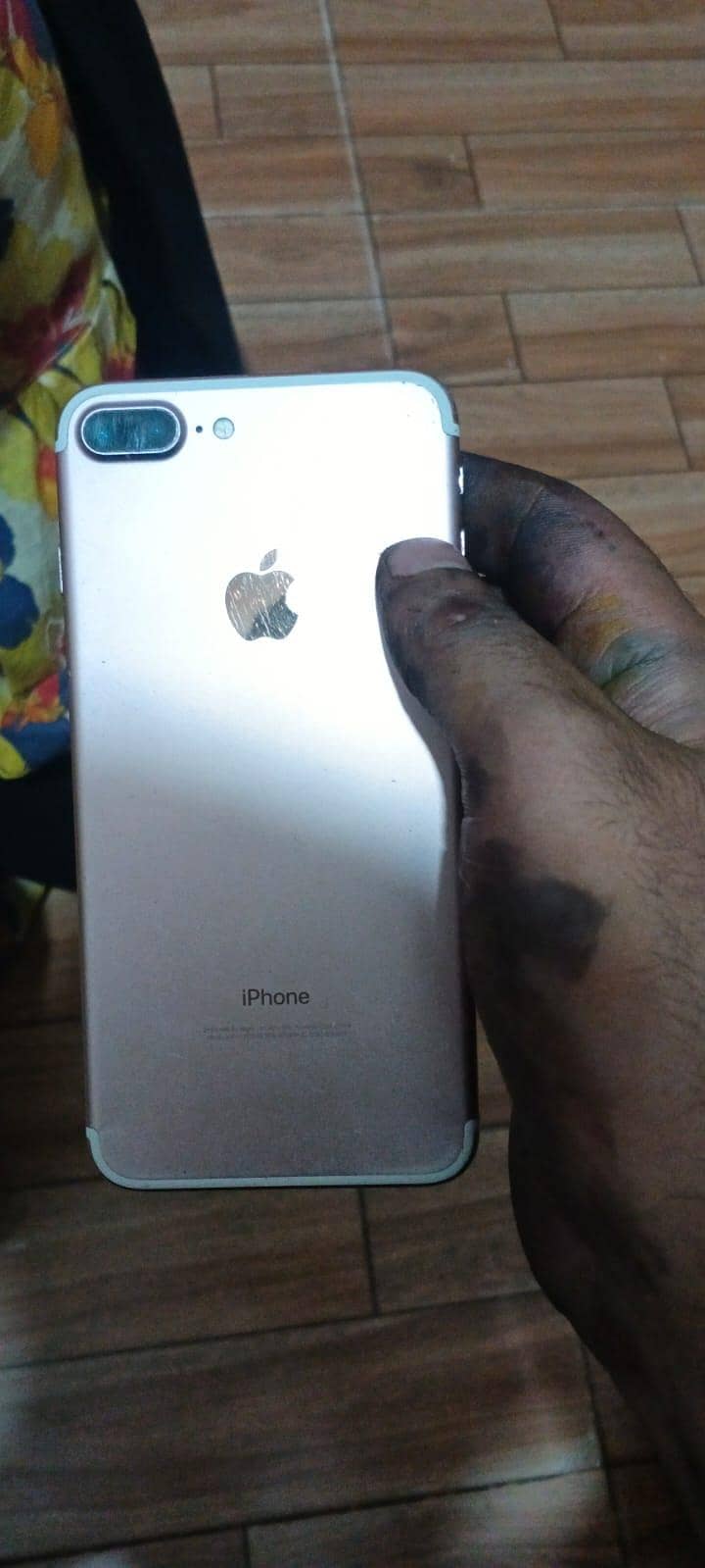 Apple iPhone 7 Plus 2