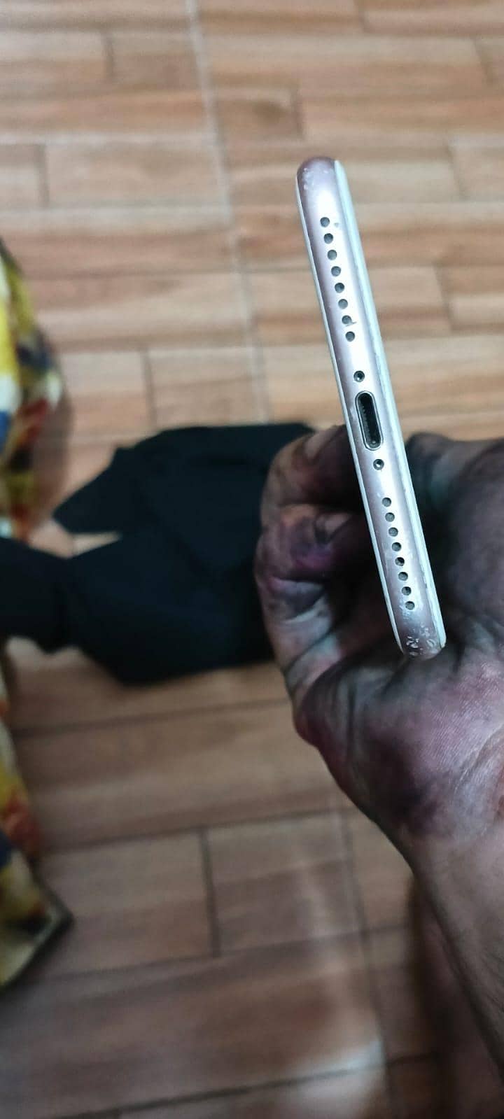 Apple iPhone 7 Plus 4