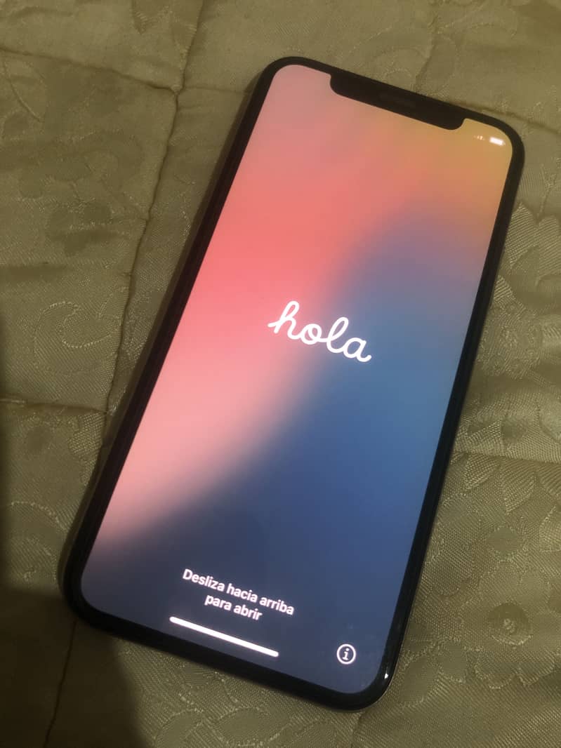 Apple iPhone XS 1