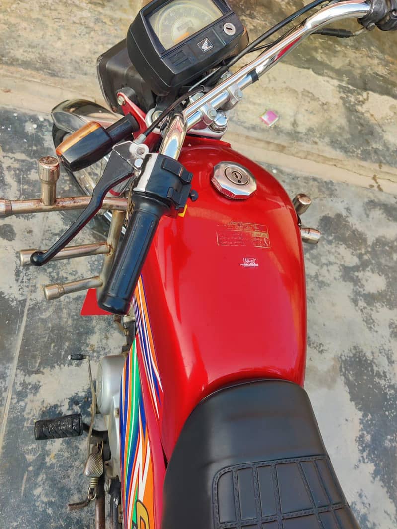 HONDA CD70 3