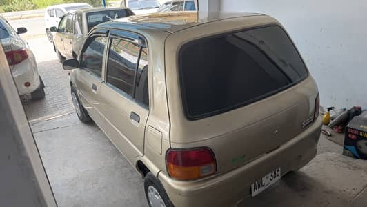 Daihatsu Cuore 2011