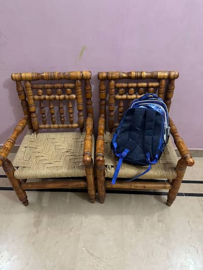 Traditional Wooden Peera Sofa Set