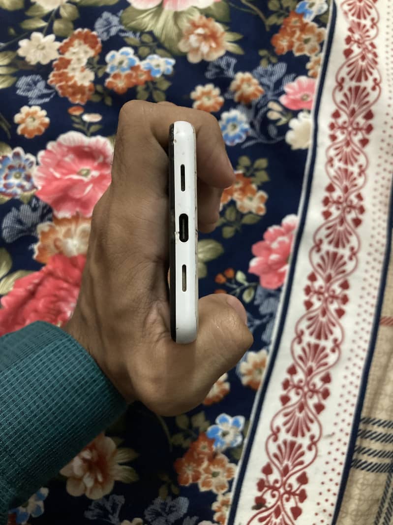 Google Pixel 3a 6