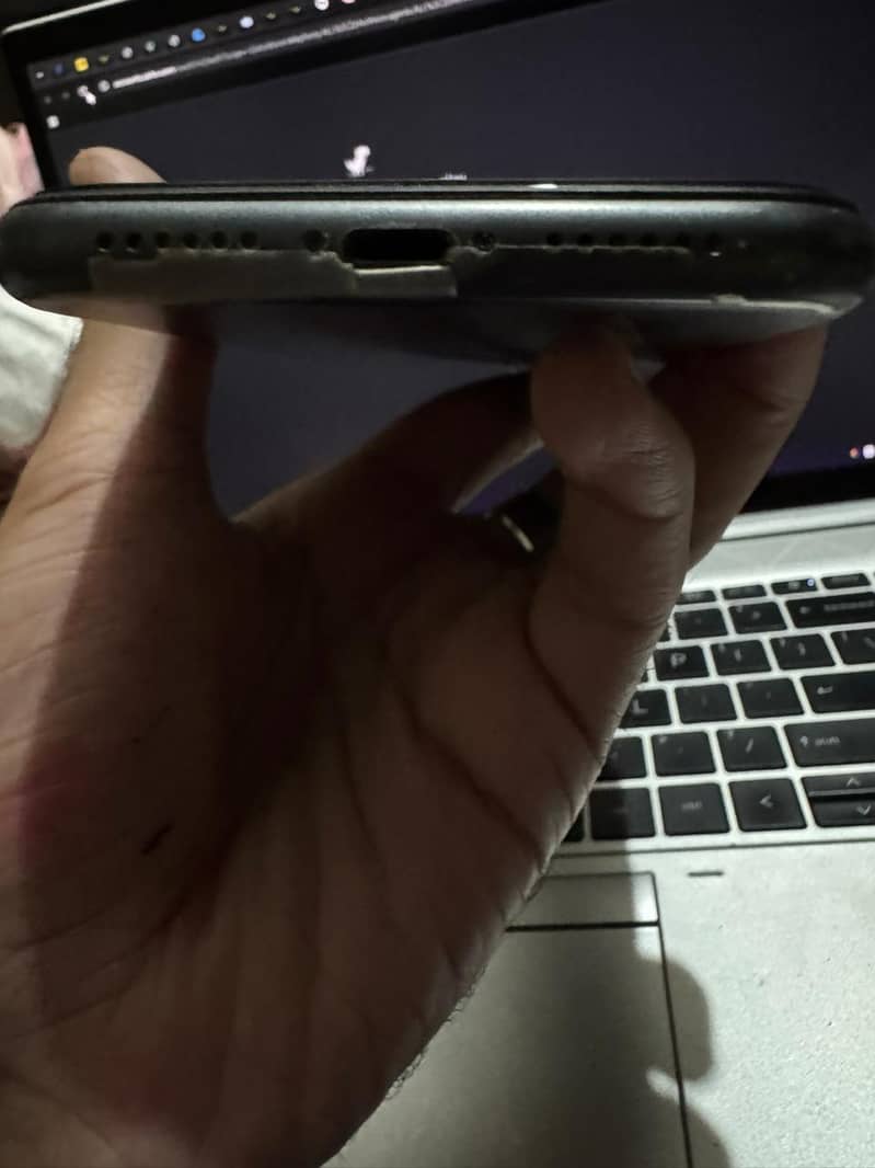 Apple iPhone 11 2