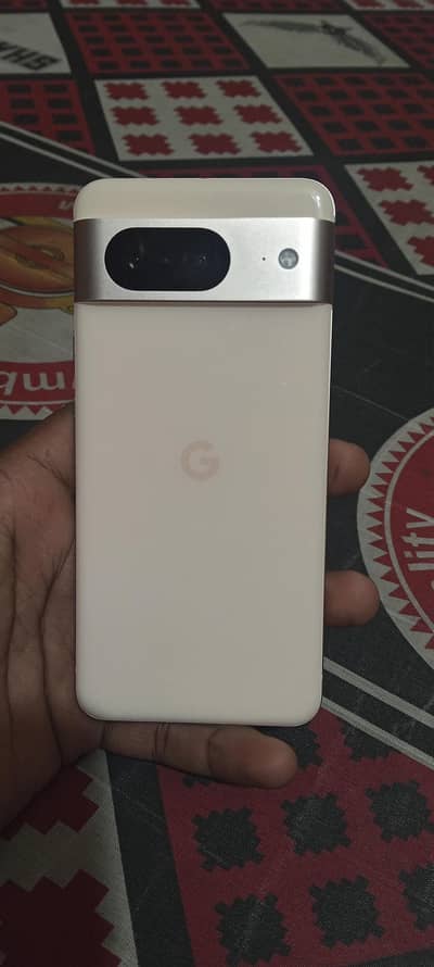 Google pixel 8
