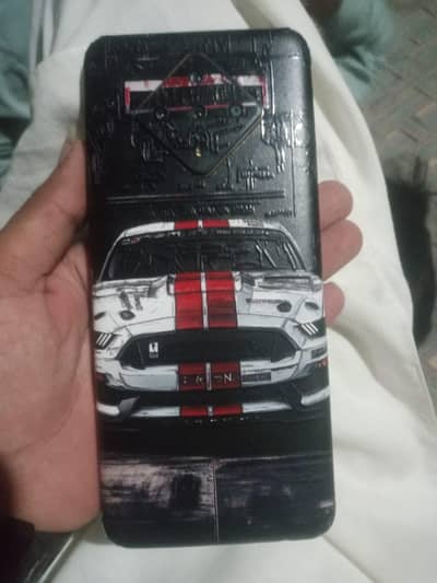 8GB RAM 128 GB memory