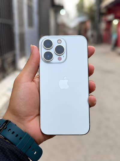 Apple iPhone 13 Pro Pta Approved Urgent Sale. . Contact:03211884494